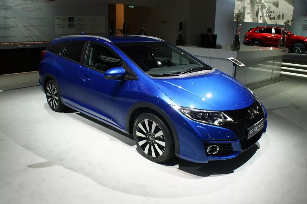 Honda Civic 2014 хэтчбек. Хонда Сивик хэтчбек 2014. Honda Civic 2015 Hatchback. Хонда Цивик 2014 года хэтчбек.