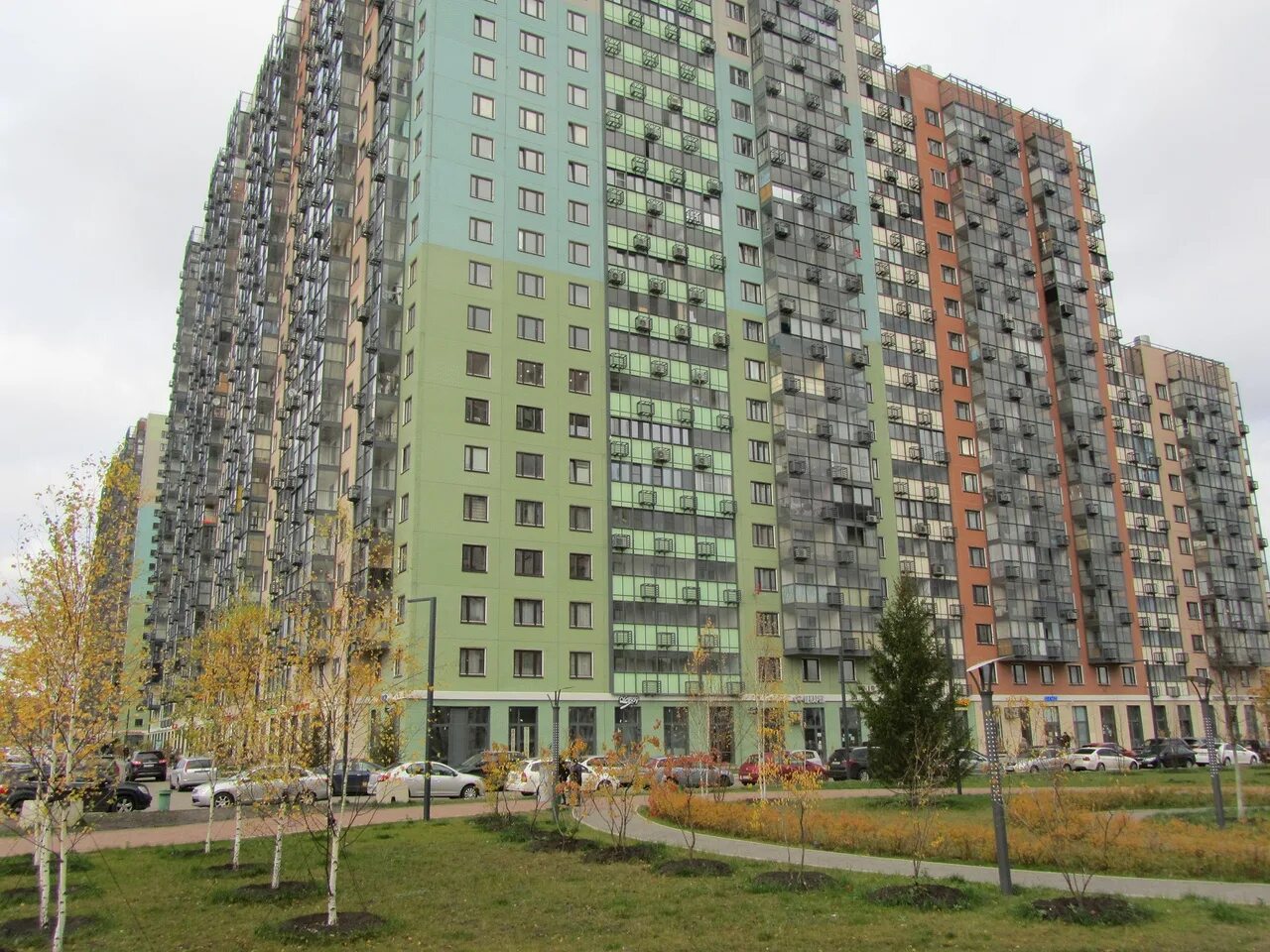 Вторичка в митино москва. Митинская 28к3 отделка плитка. Митинская 28 к 4. Пятницкое шоссе 40 к 1. Москва, пятницкое шоссе, 21.