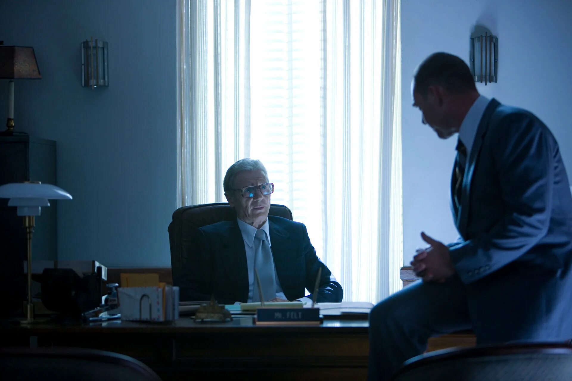 Крушение белого дома 2017. Крах белого дома. Крушение белого дома (2017). Крушение белого дома. Уотергейт.