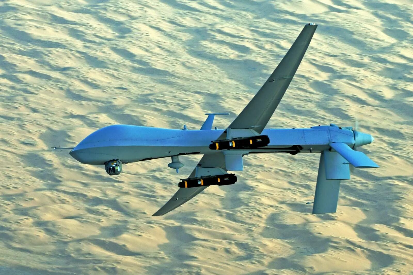 Unmanned aerial vehicle. БПЛА mq-1. General Atomics mq-1 Predator. БПЛА mq-1 "предатор. Предейтор БПЛА.