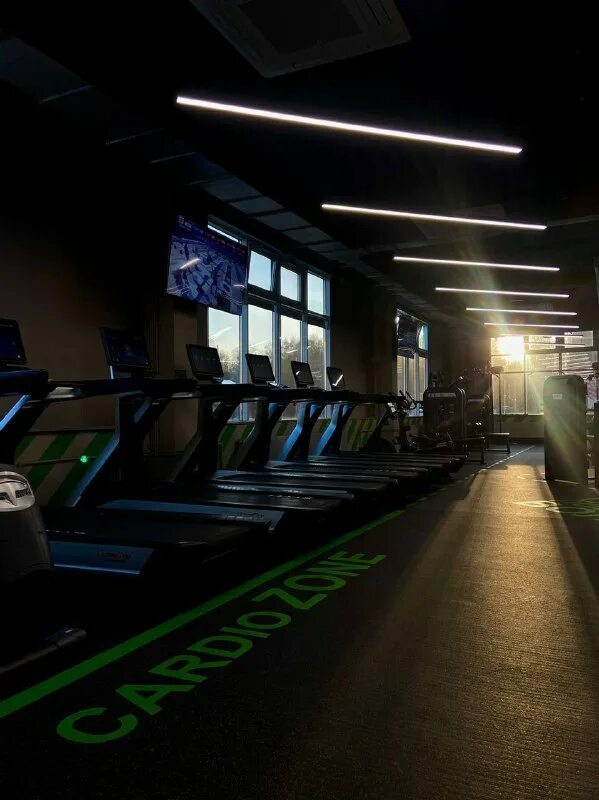 Sl gym бугры. Fitness зал. Sl gym бугры. Планета боулинг самара парк хаус. Танцы для детей оренбург.