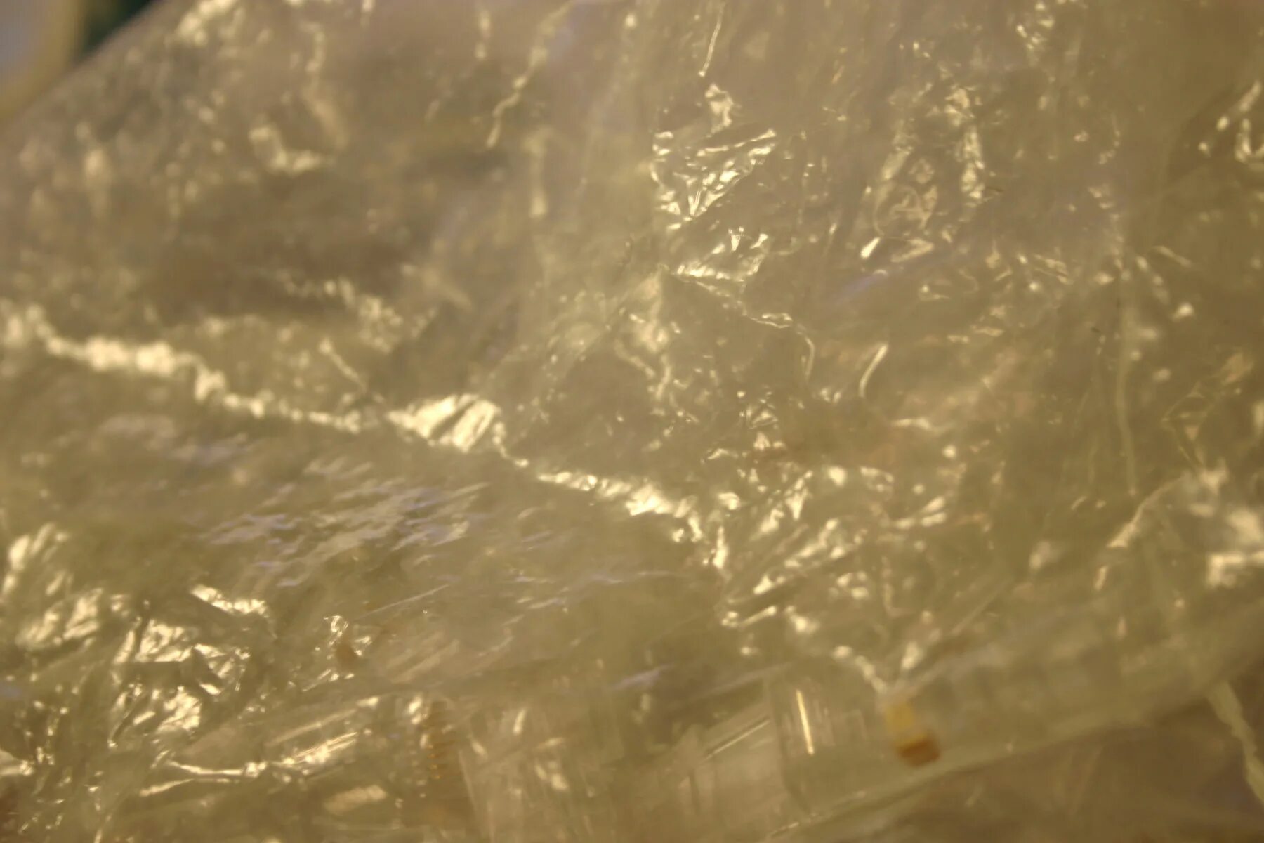 Полировка салона автомобиля до и после. Перхлорвиниловая краска. Цвет айвори фон. Чёрный полупрозрачеый пластик. Фторопласт стержень ф4 20мм.