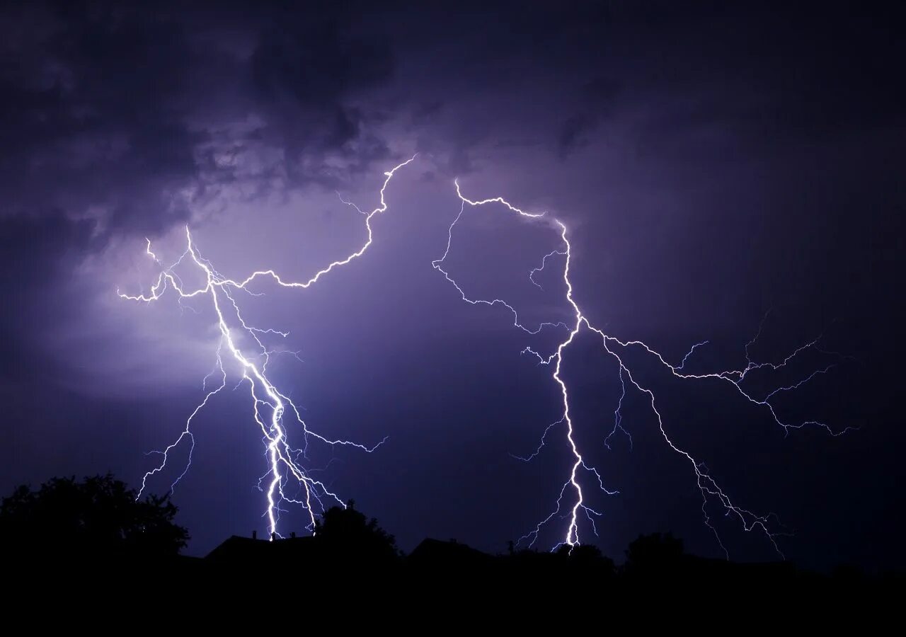 Lightning lightning разница