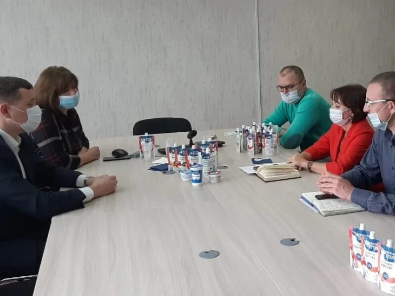 Гку испытательный центр фото сотрудников. Гку испытательный центр. Гку испытательный центр. Испытательная лаборатория. Гку испытательный центр фото сотрудников.