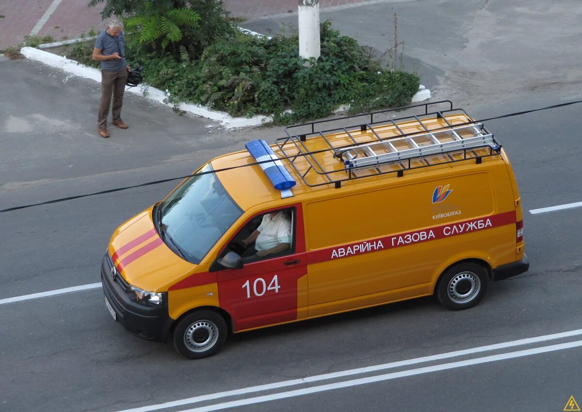 104 газовая. Аварийная служба. 104 аварийная газовая служба. 104 аварийная газовая служба. Газ 3306 аварийная служба.