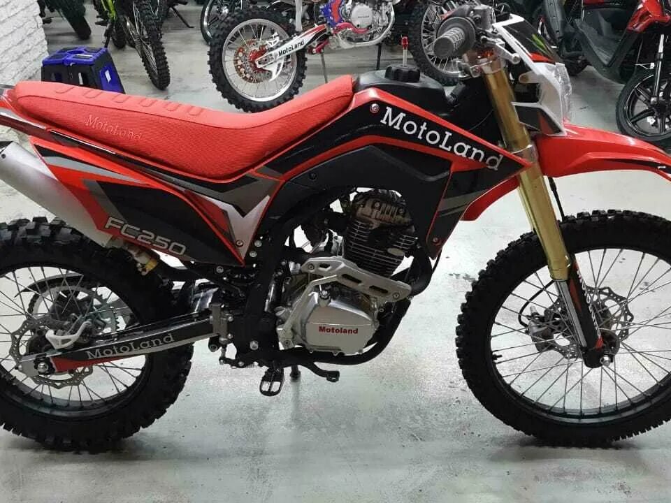 Motoland xr 250 купить. Мотолэнд FC 250. Motoland fc250. Мотолэнд эндуро fc250. Мотоленд fc250 172fmm.