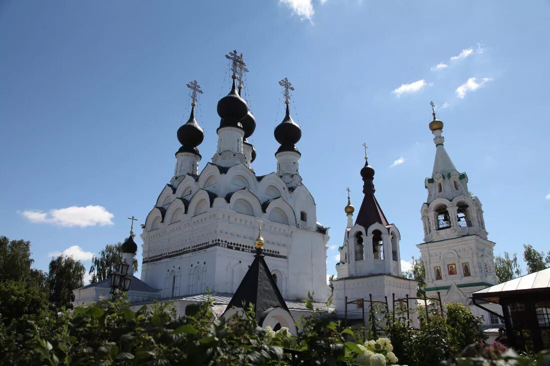 Свято-Троицкий монастырь в Муроме. Троицкий женский монастырь Муром. Свято-Троицкого монастыря в Муроме. Храм Святой Троицы Свято-Троицкого монастыря в Муроме. Муромские святые монастырь