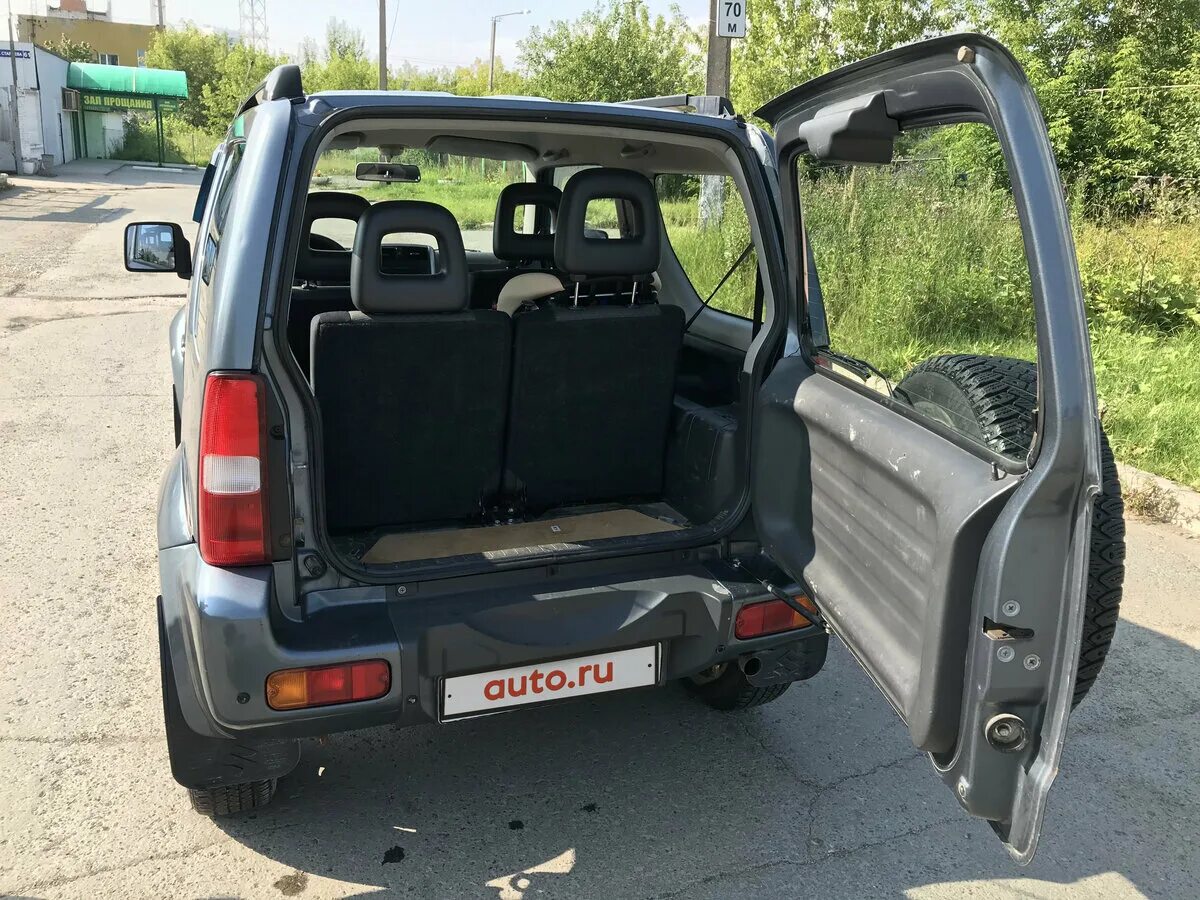 Авито купить сузуки джимни бу. Suzuki Jimny 2007. Suzuki Jimny 2007 салон. Suzuki Jimny 2007 выхлопная система. Сузуки Джимни 2007 года.