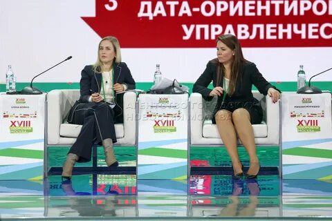 Заместитель министра здравоохранения Российской Федерации Елена Бойко (слев...