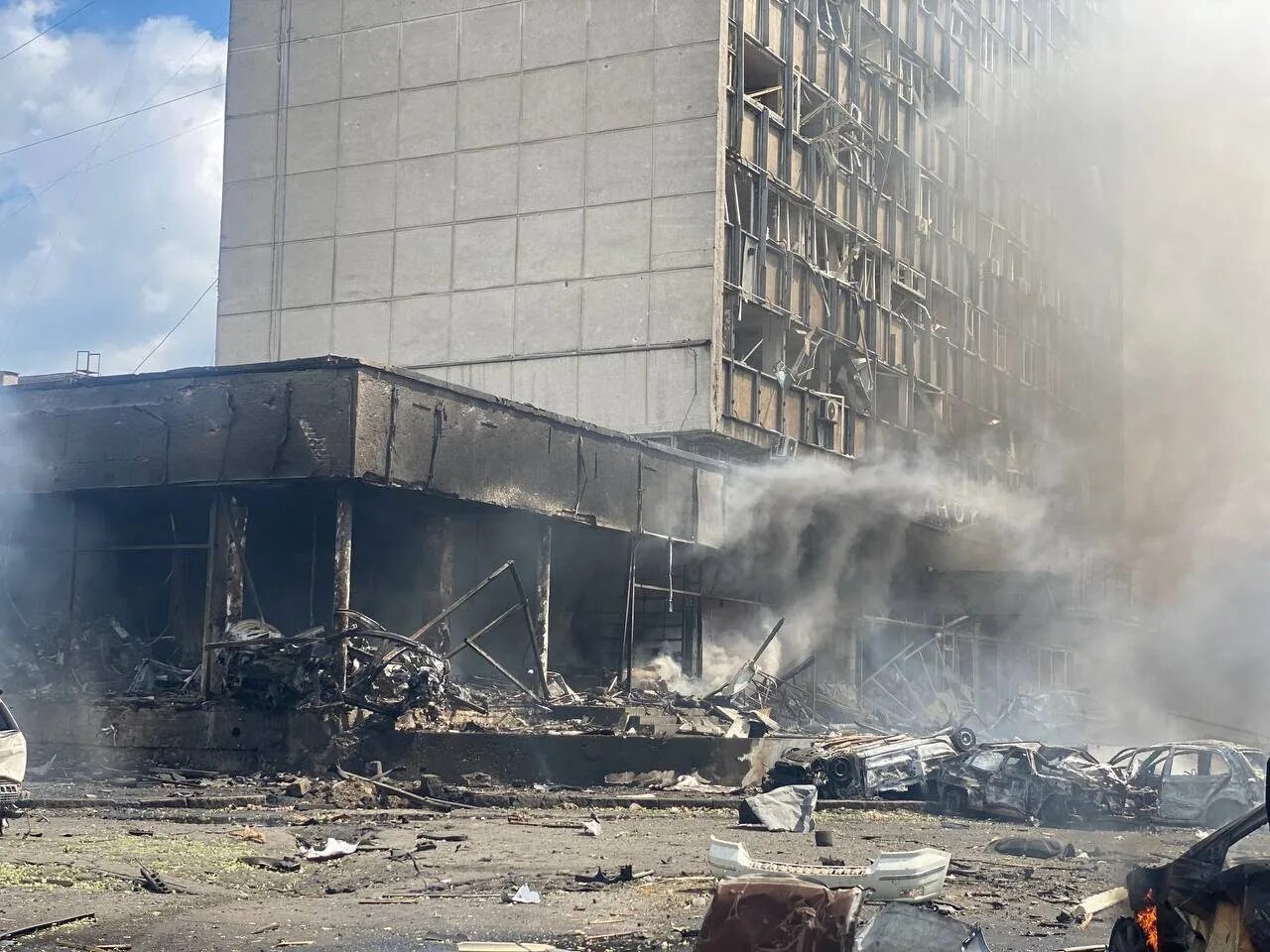 14 июля 2014 г. Удар по Виннице 14 июля 2022. Взрыв здания. Разрушенный город. Разрушенные города Украины.