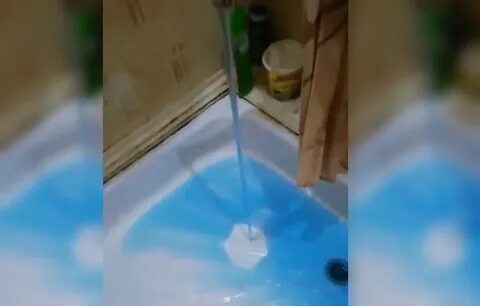 Течет жижа