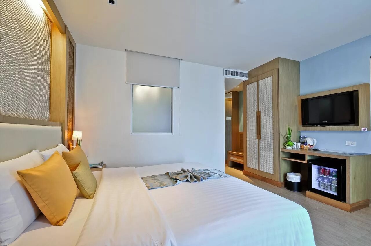 Эшли плаза патонг. The ashlee plaza patong. Пхукет / пляж патонг. Эшли плаза патонг. The ashlee plaza patong.