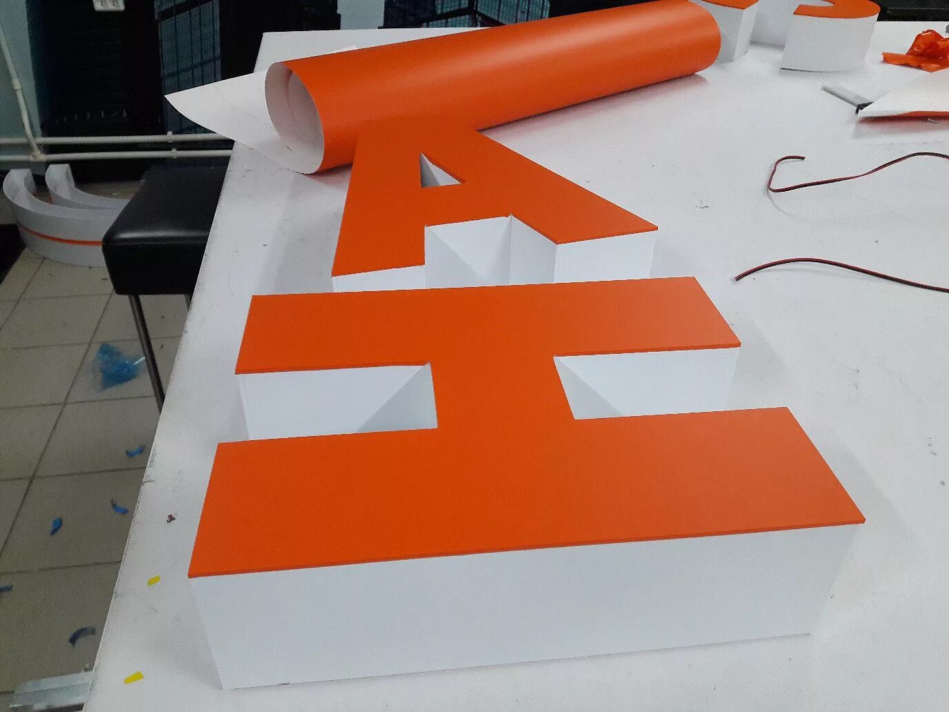 Изготовления объемных. Объемные металлические буквы. Объемные буквы. Изготовления объемных. Объемные буквы.