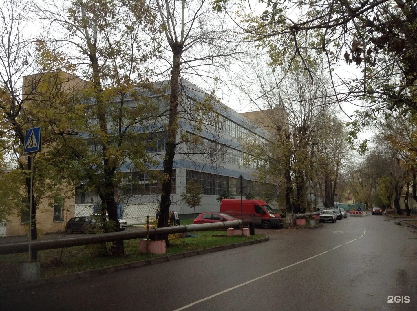 Кирпичная улица 21. Кирпичная 21. кирпичная 21 москва. кирпичная 21 москва фото дома.
