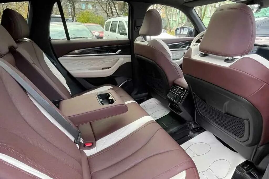 Geely monjaro 2025 обзор. Geely monjaro kx11. geely monjaro 2025. geely monjaro салон. джили монжаро 2025 салон.