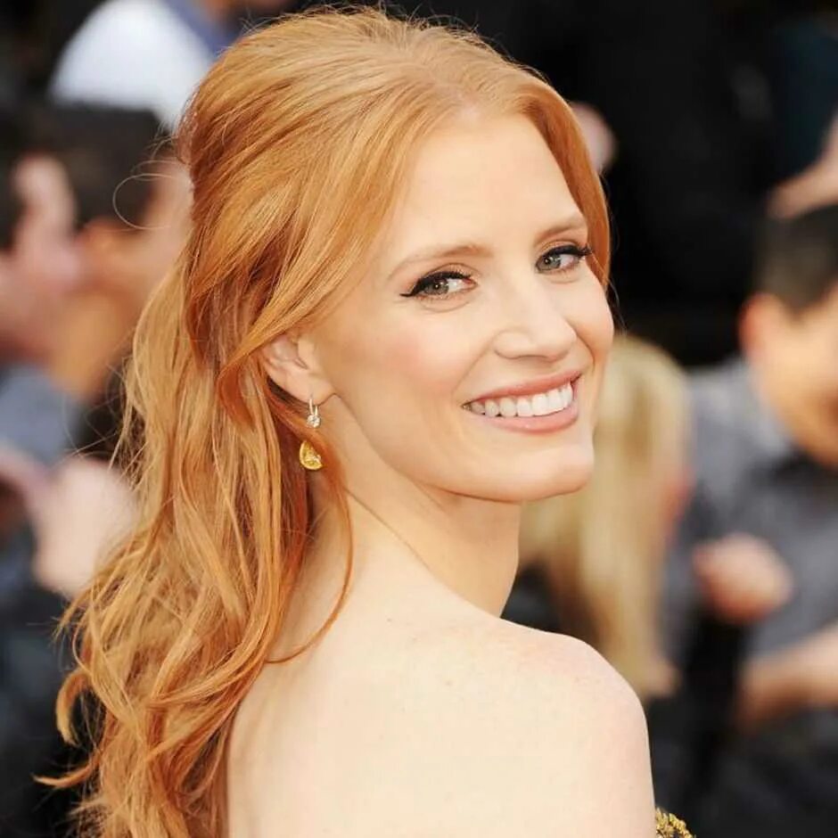 николь кидман рыжий цвет волос. джессика честейн блондинка фото. руссо янтарный цвет волос. рыжий цвет. светло рыжий цвет воло.