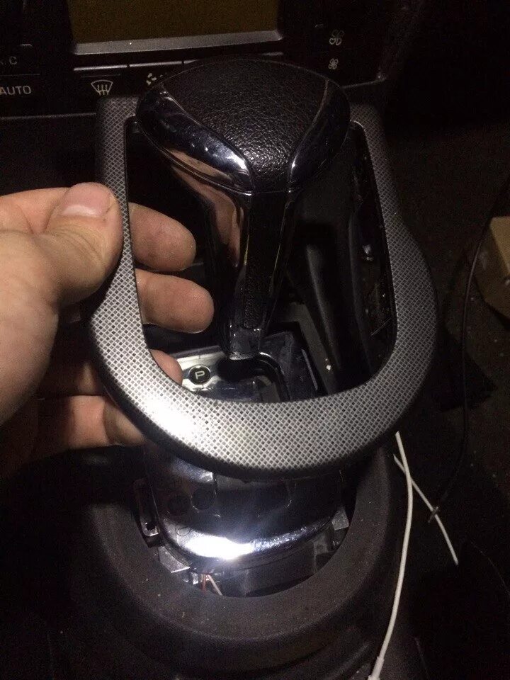 Туннель разбор. Шумоизоляция туннель е70. Соренто тунель пола. Разобрать центральный тоннель g11. Туннель разбор.