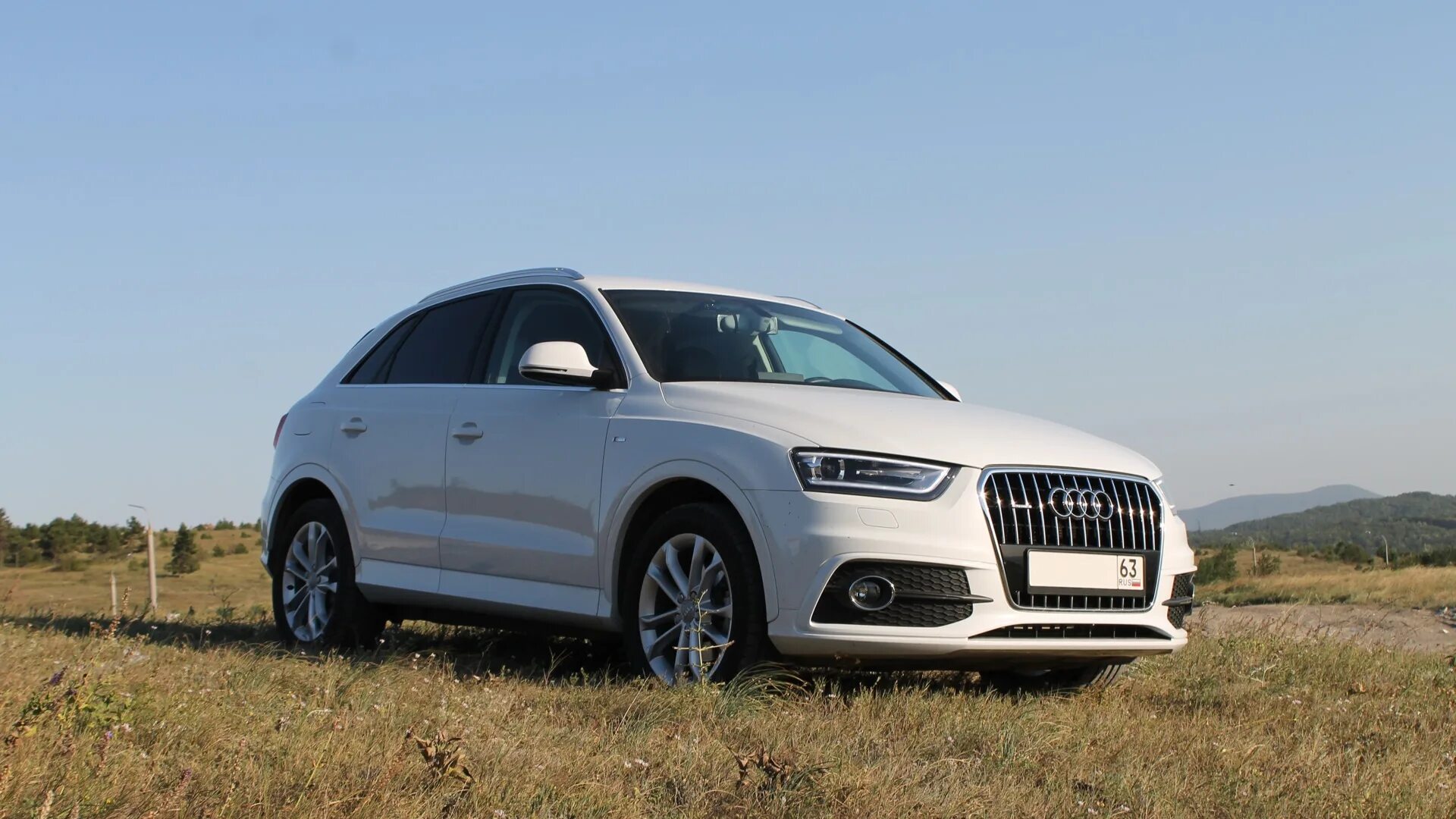 Audi q3. Ауди q3 2 литра. Ауди q3 2 литра. Audi q3. Audi q3 2000.