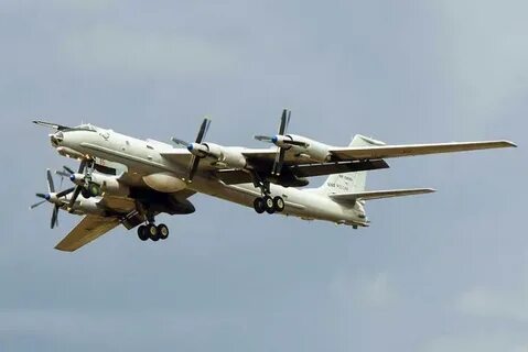 Бомбардировщика ту 142
