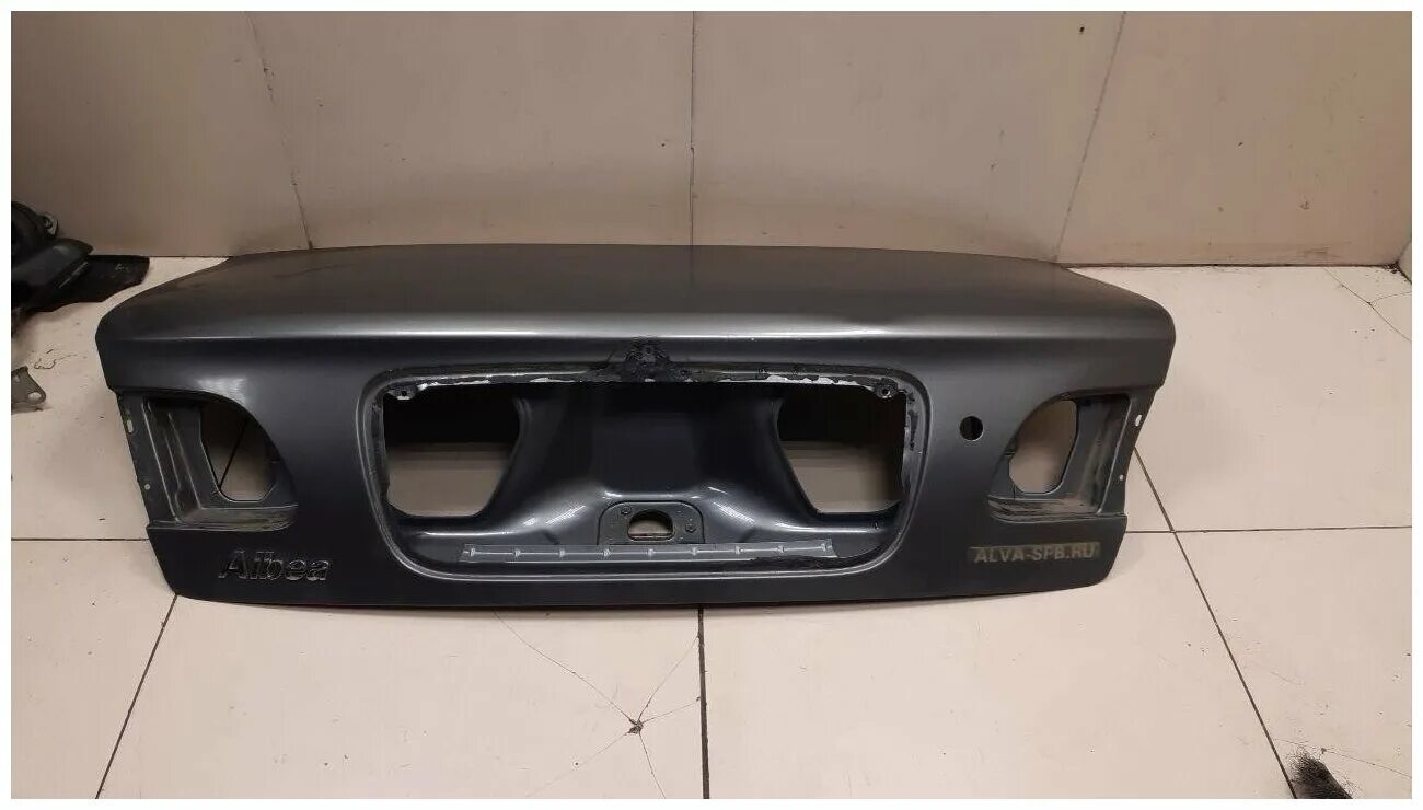 Крышки фары фиат альбеа. Suzuki 7171155l00799. Крышки фары фиат альбеа. Крышки фары фиат альбеа. Крышка багажника фиат альбеа.