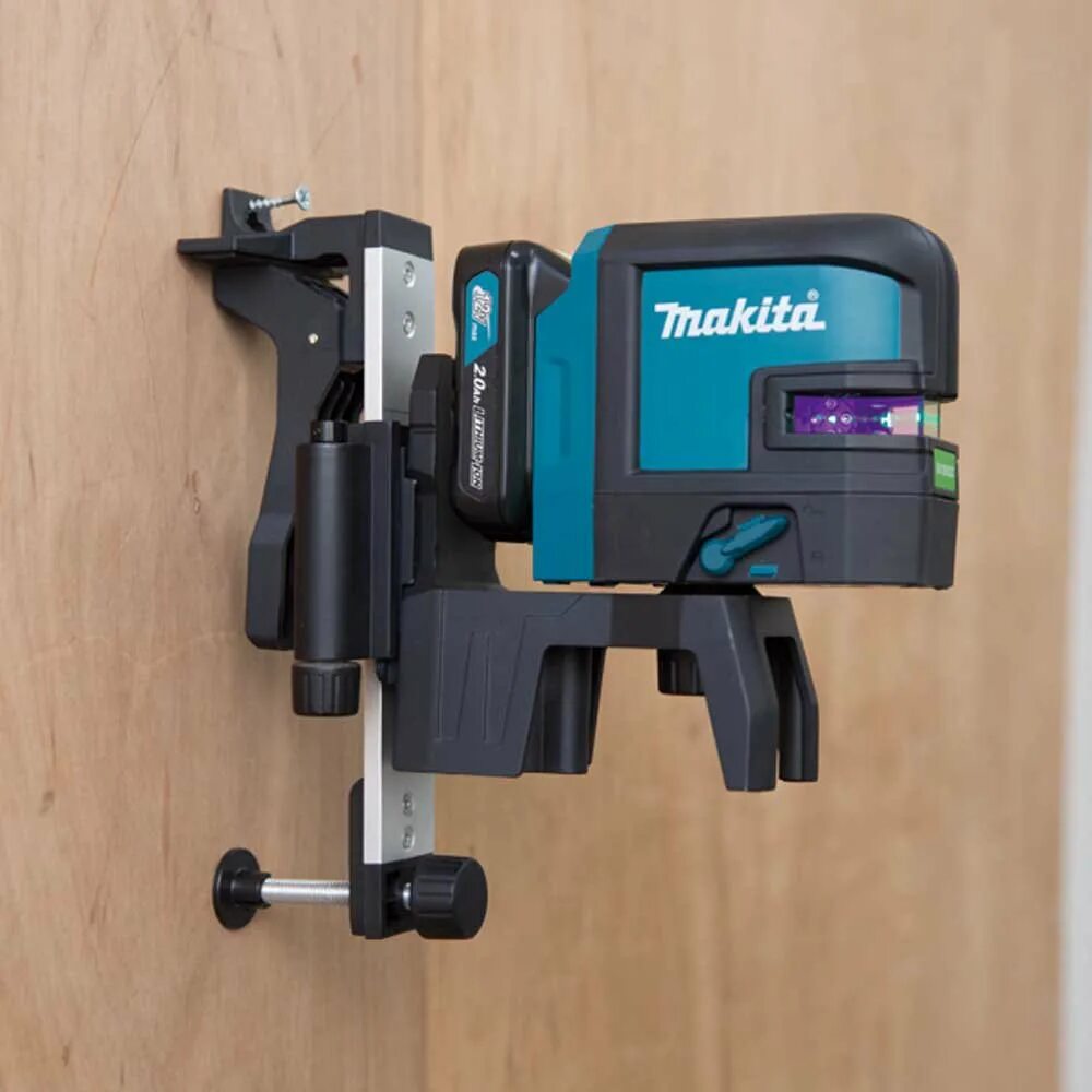 Лазерный уровень макита 360. Лазерный нивелир макита 360. makita sk106gdz. лазерный уровень makita 18v. лазерный нивелир makita sk106dz.
