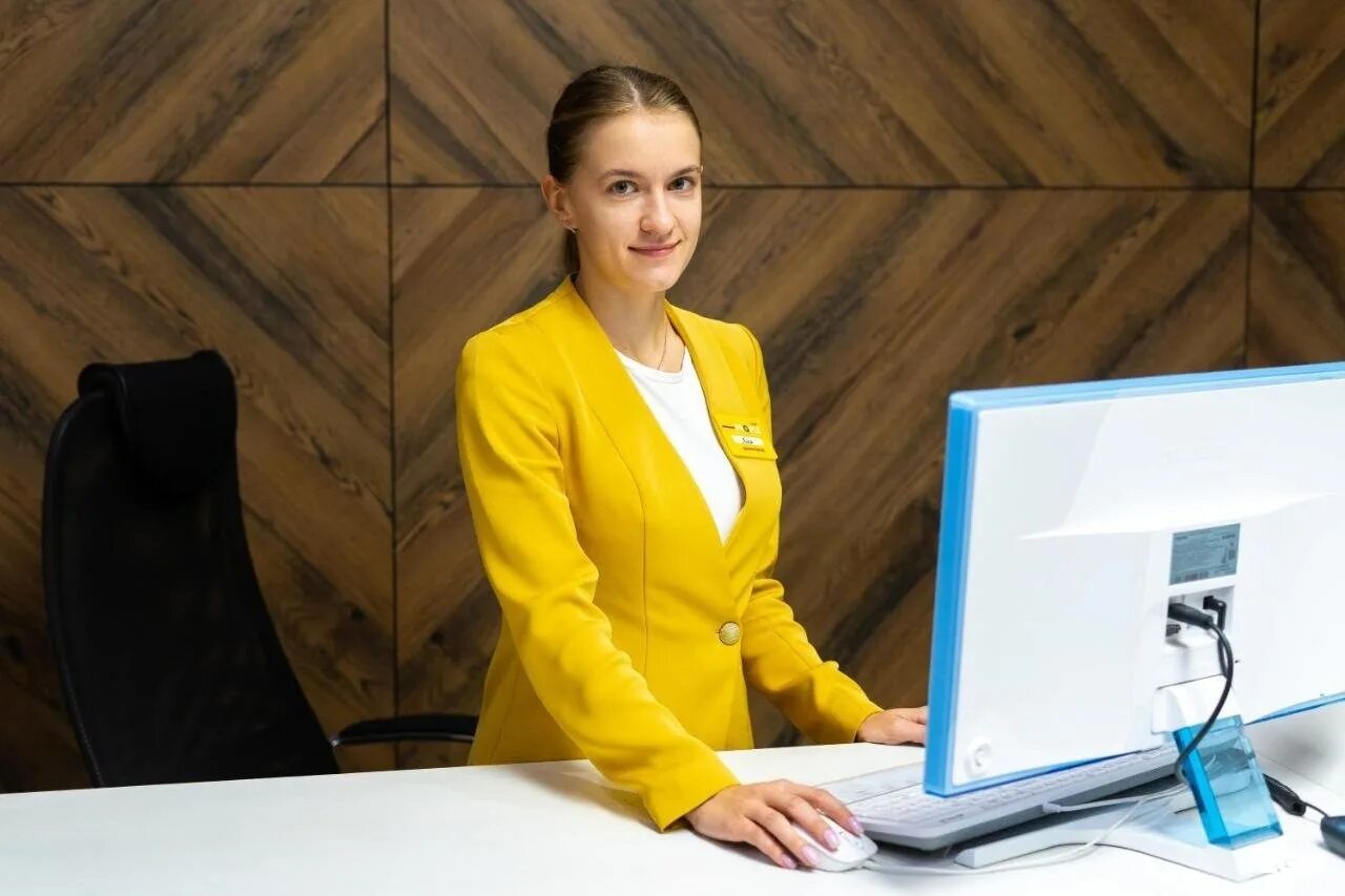 People чебоксары. Гостиница people чебоксары. people 3 гостиница чебоксары. администратор чувашия гостиницы. гостиница чувашия чебоксары форма персонала.