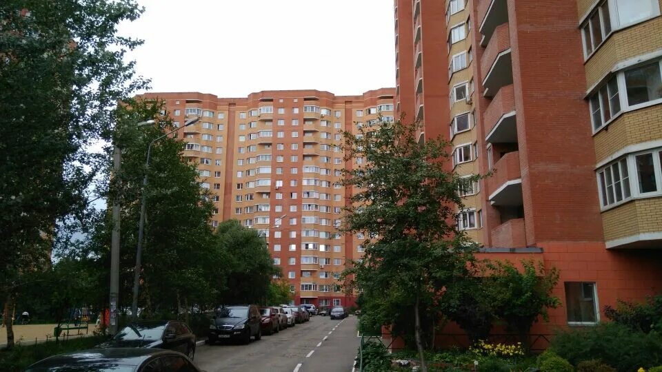 21. Тдск томск. Дом в районе королева. Комитетская 7 королев юбилейный. Жилой комплекс стрела город королёв.