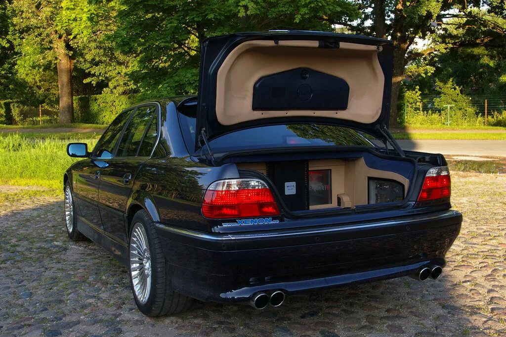 BMW 730 e38. БМВ 7 е38. BMW 750i e38. BMW 7 e38 750li. Купить багажник бмв е39