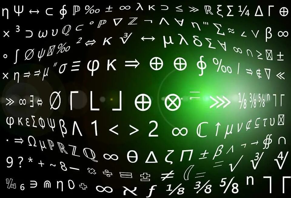 изучение высшей математики. математика. репетитор математике. математические картинки. математические вычисления на доске.