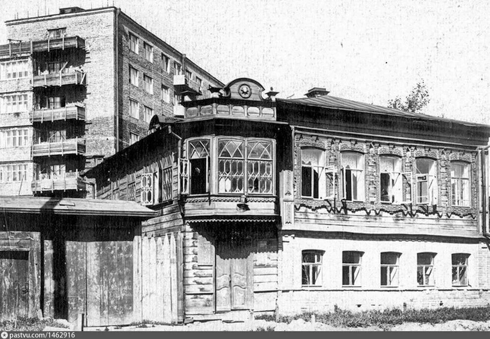 Екатеринбург ул сакко. Свердловск сакко и ванцетти. улица сакко и ванцетти екатеринбург. ул. сакко и ванцетти, 24. улица сакко ванцетти первоуральск.