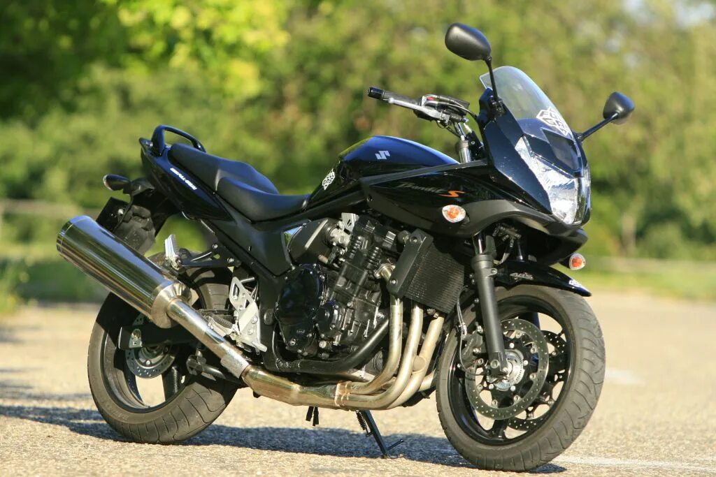 Suzuki gsf 650. Suzuki Bandit 650. Сузуки GSF 650 Bandit. Suzuki Bandit 650 2010. Suzuki Bandit 650s.