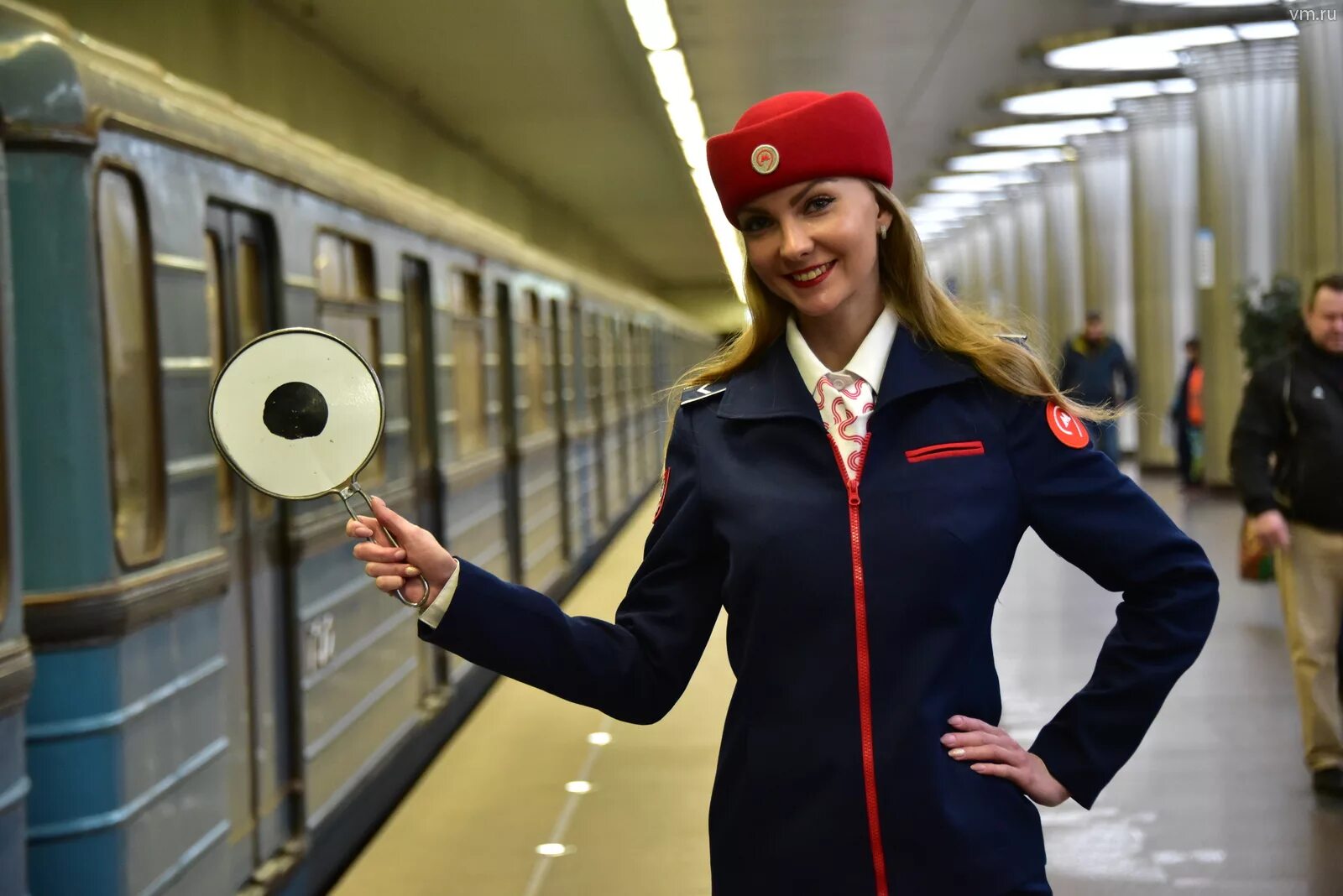 Опыт работы в метро. Работники метрополитена. работник метро. работники московского метрополитена. работница метро.