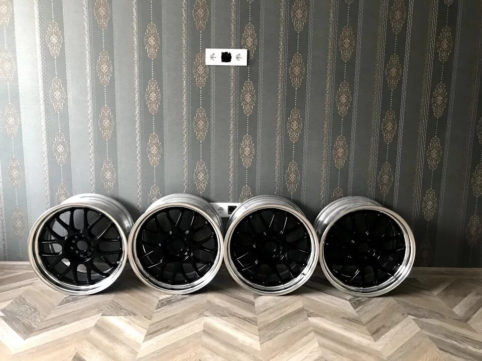 Toyota mark 2 90. Р999рр64. Пацанский округ. 69 999. 69 999.