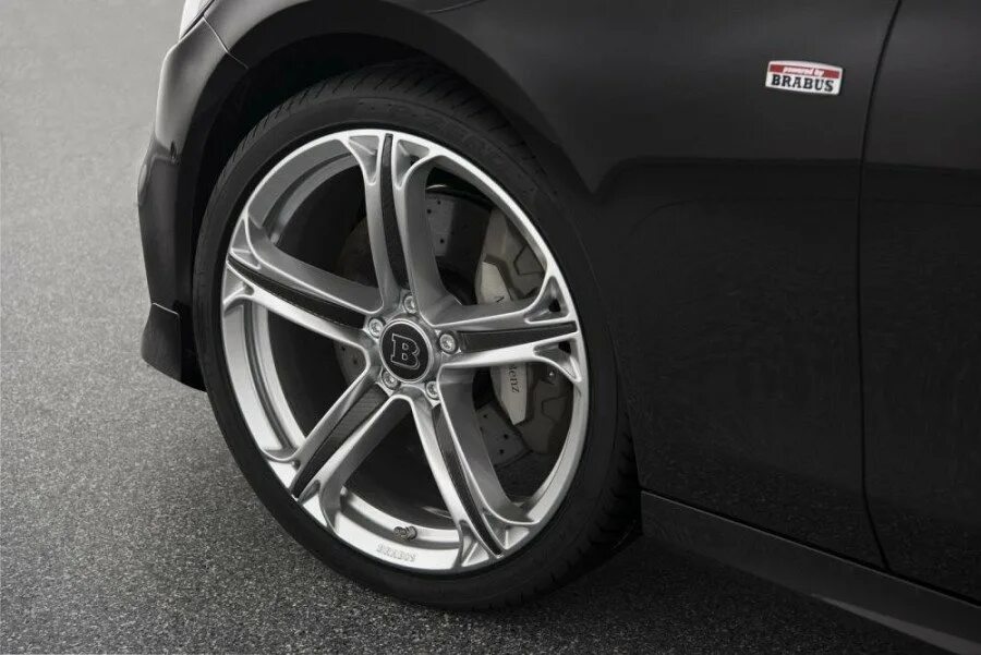 Brabus wheels monoblock. Диски брабус r22. Brabus monoblock r22. Диски брабус на мерседес. Brabus monoblock s r18.