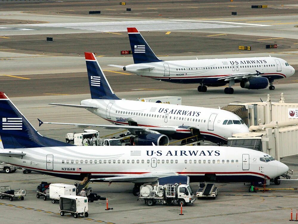 Us airways. Авиакомпания us Airways. Самолет американской авиакомпании Аирвейс. Рейс 28 British Airways. United Airlines a320.
