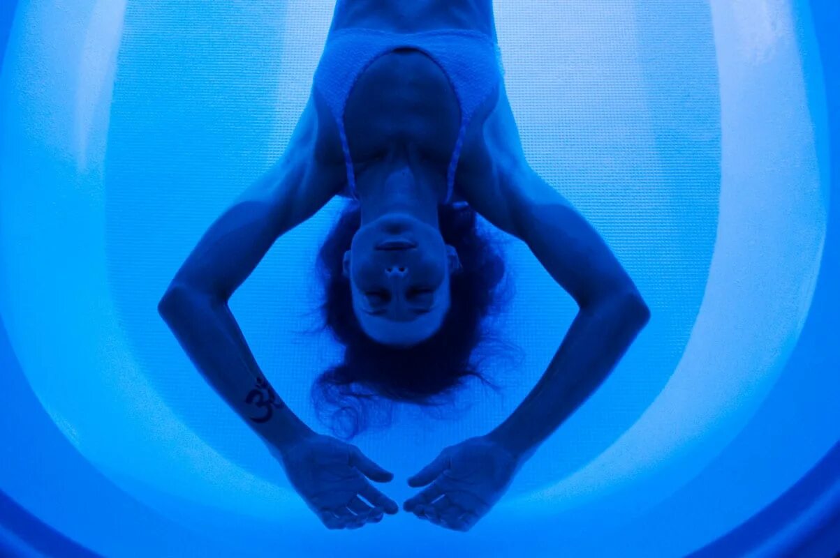 Press float space