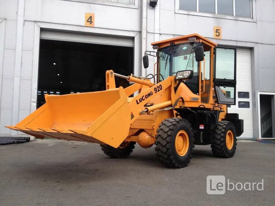 5 тонны. Xcmg погрузчик 156. Каток sdlg lg918. Фронтальный погрузчик 2 тонны. Пальцы на фронтальный погрузчик нео 200.