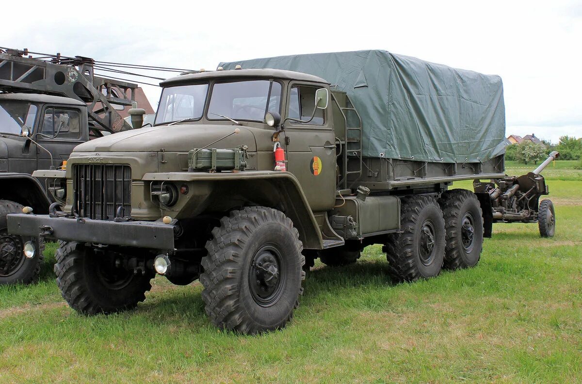 Промсорт урал. Урал 375. машина урал 375. урал-375 грузовой. урал 375 военный грузовик.