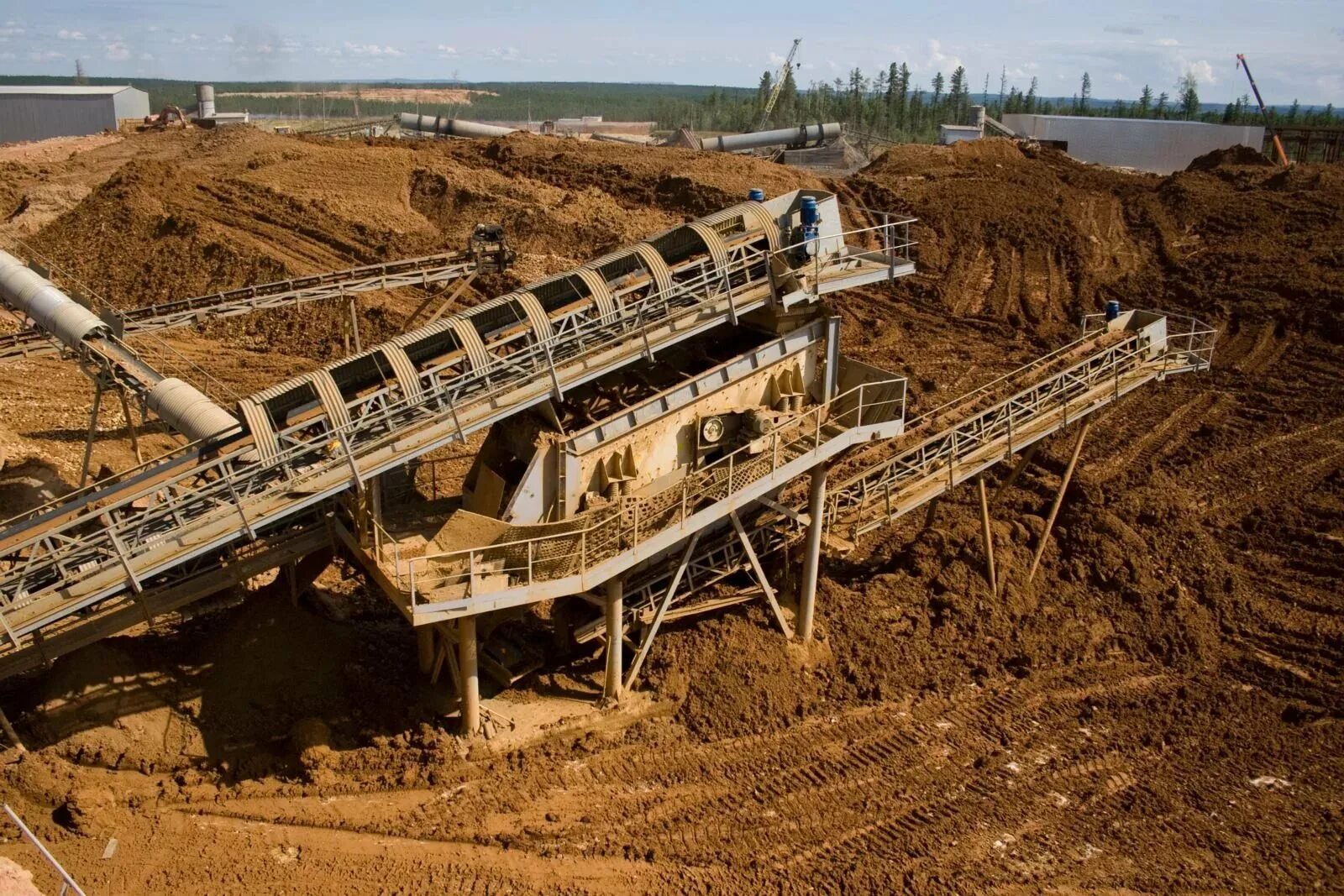 Добыча 1. Амурская золотодобывающая артель. артель золотые прииски хабаровск. артель старателей невьянский прииск добыча золота. хабаровский край артель золото +.