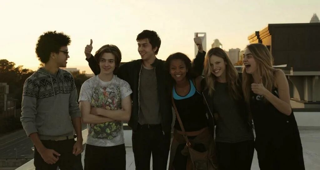 джастис смит бумажные города. джастис смит бумажные города. бумажные города персонажи. бумажные города марго. бумажные города квентин.