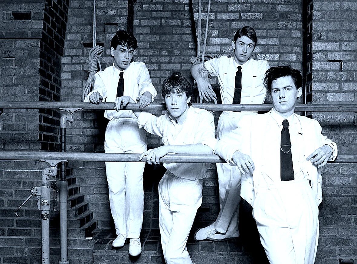 Talk this talk. Talk talk 1982. ли харрис talk talk. lee harris talk talk.