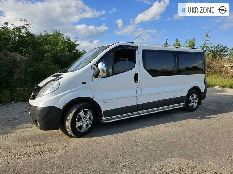 Опель Виваро купить. Opel vivaro купить