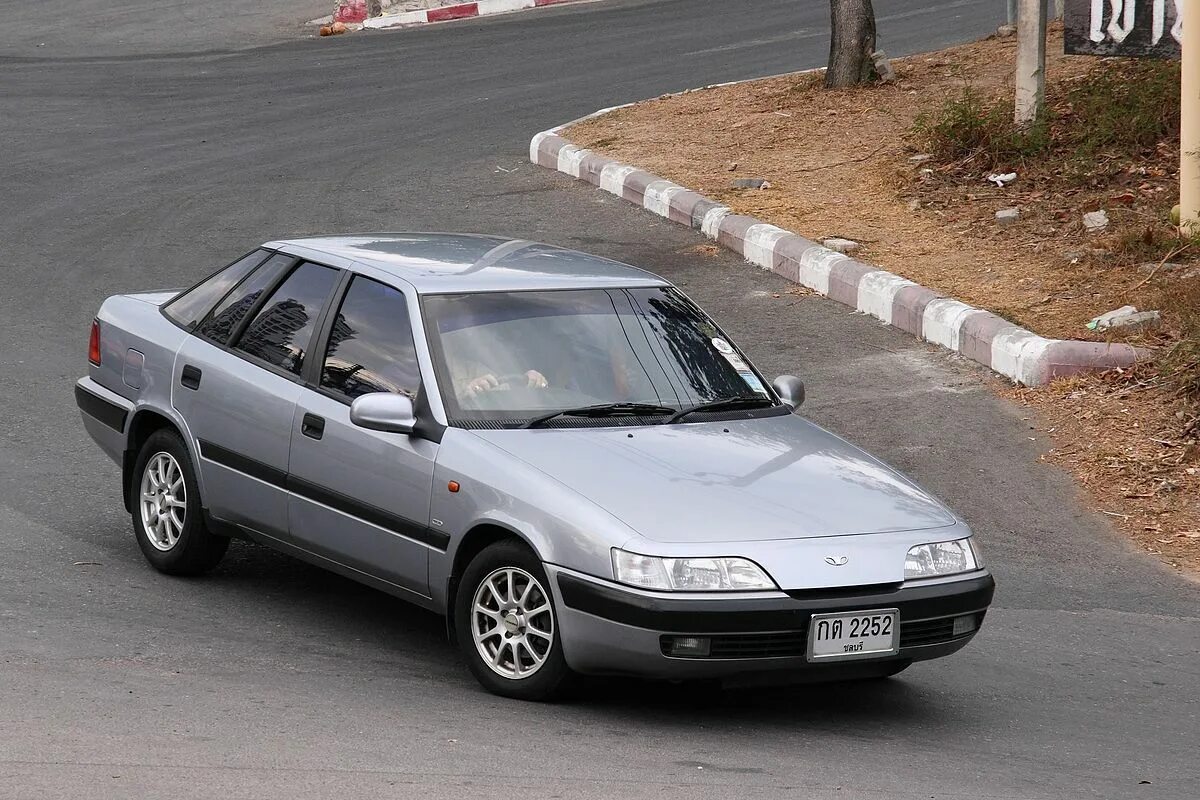 Машина daewoo espero. Машина дэу эсперо. Дэу эсперо 2000. Даевоо эсперо. Дэу эсперо 2.