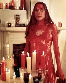 Sissy Spacek as Carrie White in 'Carrie' (1976) Real age at the t...