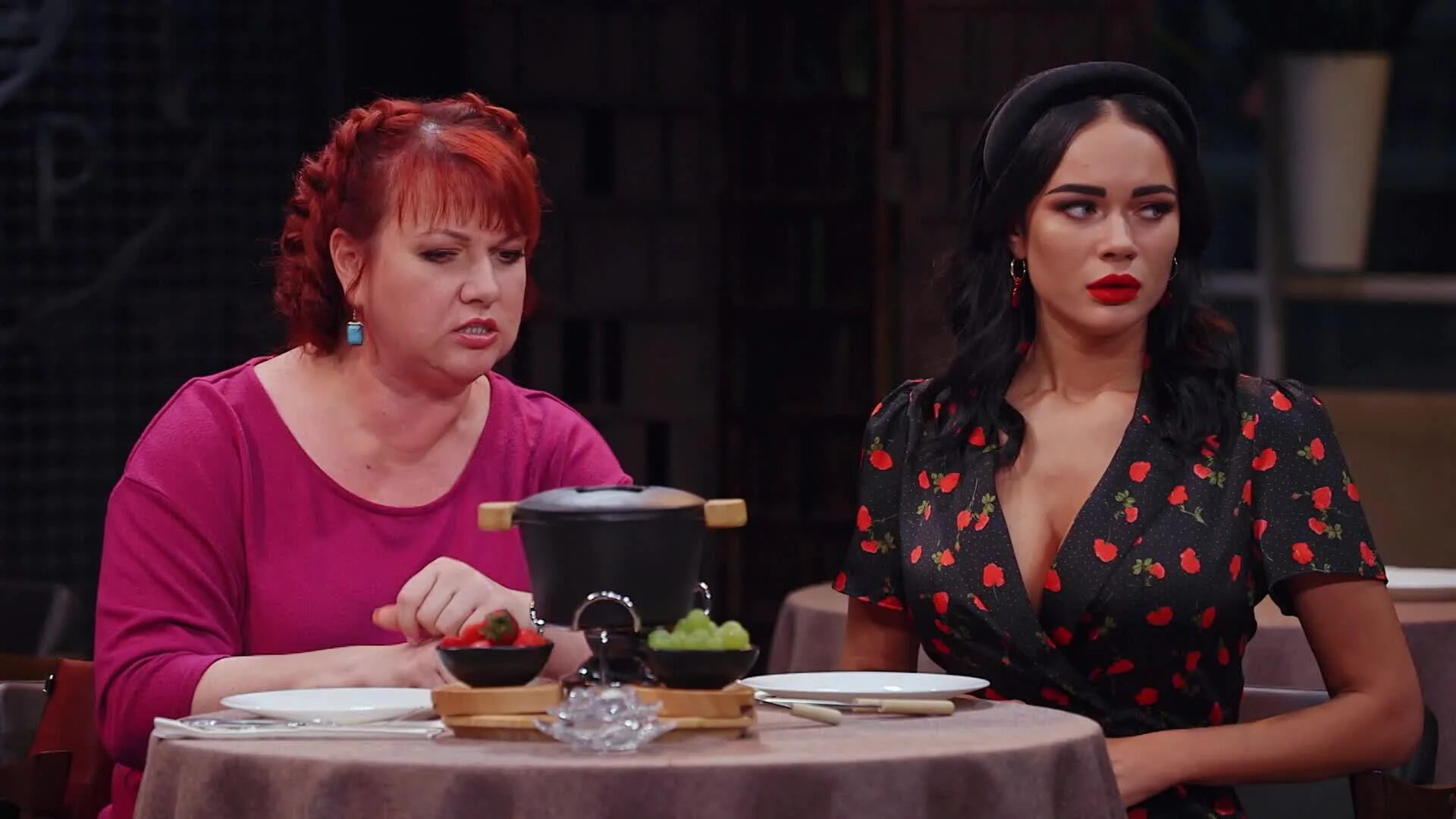 шоу однажды в россии 2022. актёры шоу однажды в россии. актеры из однажды в россии. кто снимается в однажды. девушка из тнт однажды в россии.