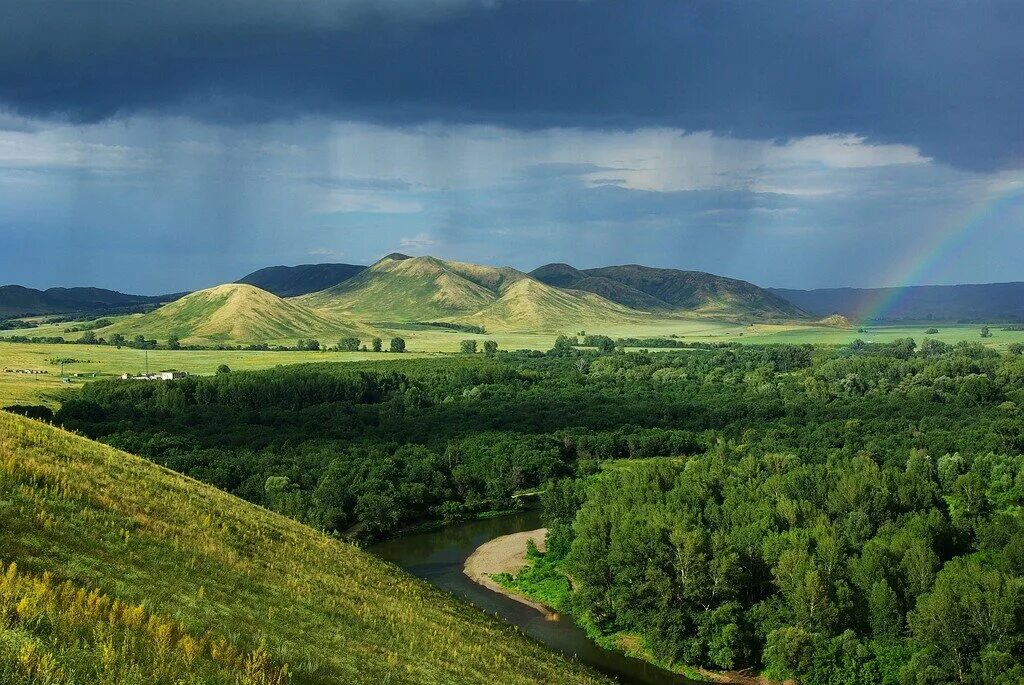 Оренбуржье места. Кувандык Оренбургская область. Кувандык горы. Кувандыкские горы Оренбургская область. Горы Кувандыкский район.