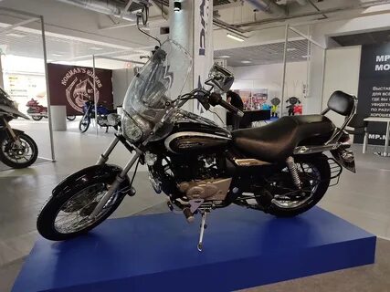 Bajaj avenger cruise 220 dts i