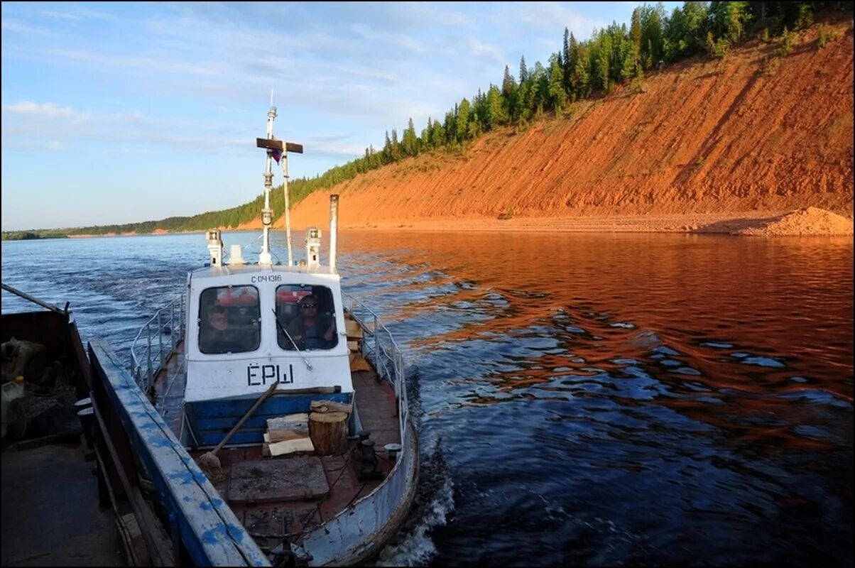 Погода в мезени на 10 дней. Дорога Архангельск Лешуконское. Река Мезень Лешуконское. Дорога Архангельск Мезень. Пассажирские перевозки Архангельск Мезень.