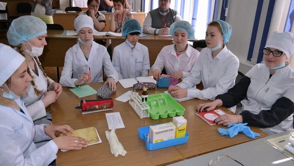 Тобольск колледжи после 9. Тобольский медицинский колледж имени в.солдатова. тобольский колледж в и солдатова. тобмк тобольск.