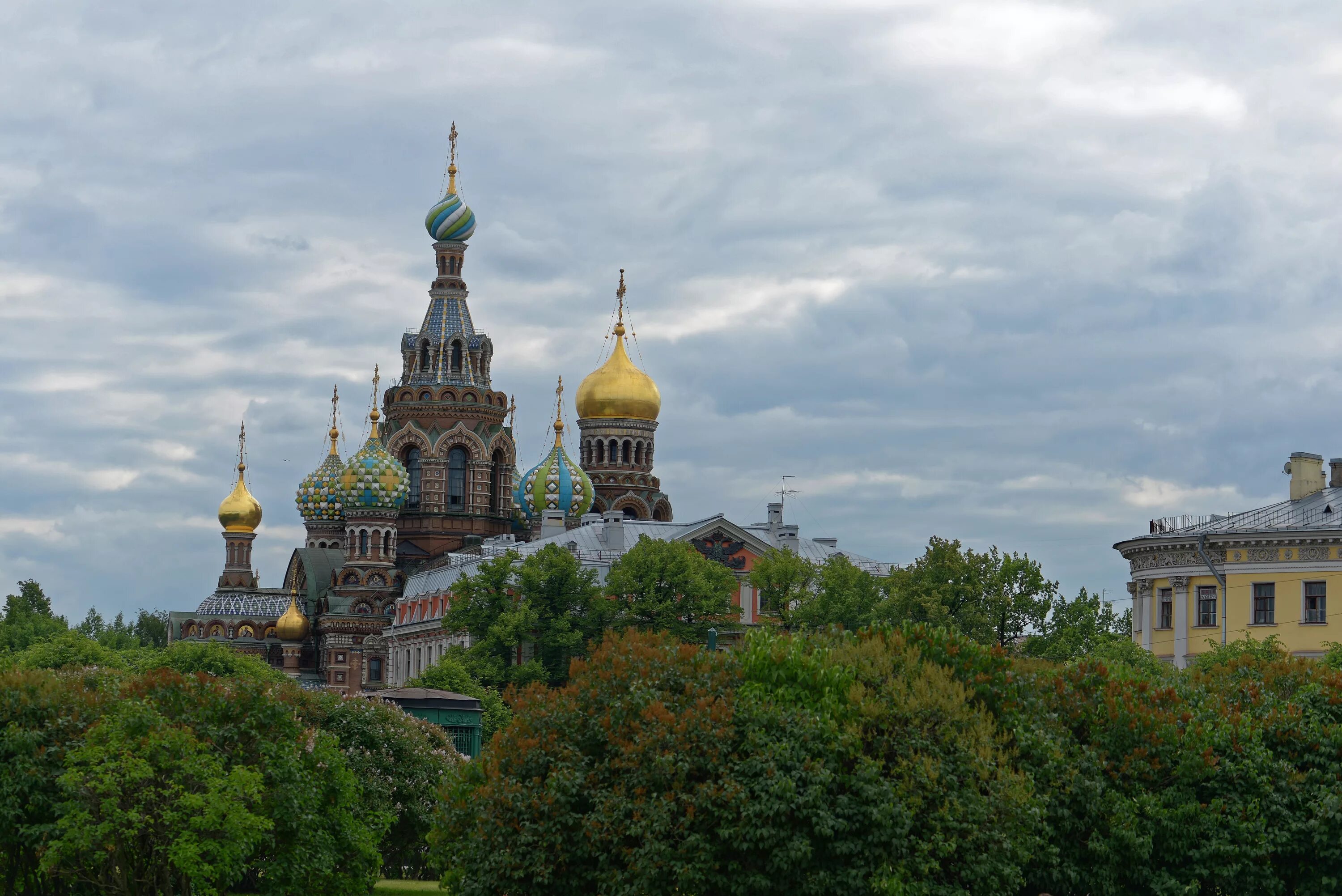 Спас на следующую неделю. Храм спаса-на-крови санкт-петербург. спас на крови питер. спас на крови зимой. храм на крови.
